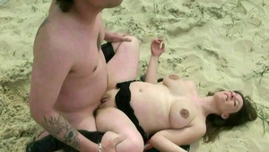 Raw hard nailining starring shaved amateur