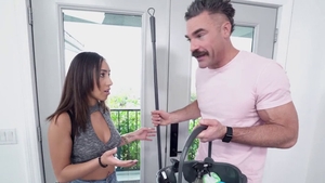 Kira Perez cowgirl sex