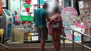 Catching Gold Diggers: Skinny supermodel cock sucking