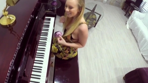 POVD: College student Bailey Brooke seduced scene