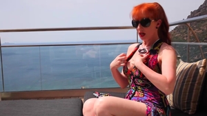 Red XXX - MILF wants nailed rough