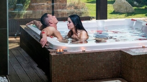 Joy Bear: Loren Minardi blowjob porno