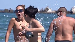 Erotic teen nailed rough at the beach HD