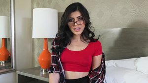 Latina Sex Tapes: Beautiful babe in glasses POV in the bed HD
