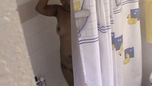 Amateur helps with ramming hard