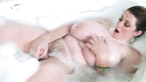 BBW: Big ass mature Alice Webb lusts playing with toys