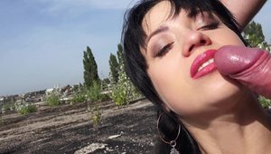 Public Pick Ups - Taissia Shanti fucks for money