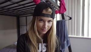 I Know That Girl: Hard fucking in company with blonde Arya Fae