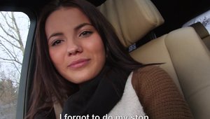 Stranded Teens - Vanessa Decker likes fucking hard