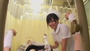 Asian amateur feels in need of sex scene