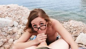 True Amateurs - Handjob outdoors