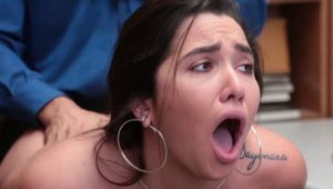 Teen Karlee Grey likes hard nailining in HD