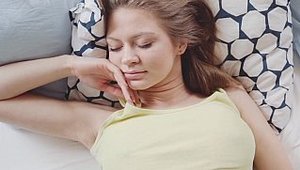 A Girl Knows: Naughty girl Merry Pie nailed rough