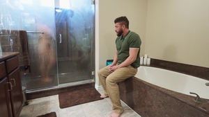 Brazzers: Pierced Xander Licks Muscular Roxie's Cunt