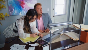 Brazzers: Accountant's Secret: Sizzling Hot Desires