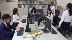 In the bus asian in HD