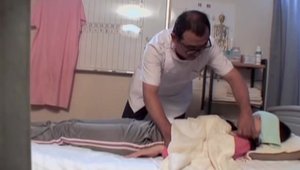 Sloppy fucking accompanied by delicious japanese amateur